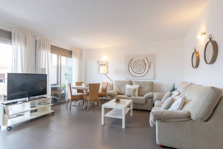 Ganze Wohnung, Apartment 'Cala Gaviota' mit Meerblick, Wlan und Klimaanlage in Colònia de Sant Jordi, Ses Salines