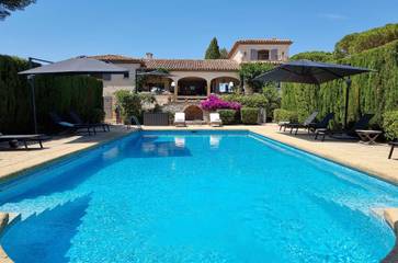 Villa für 22 Personen, mit Balkon und Garten in Sainte-Maxime