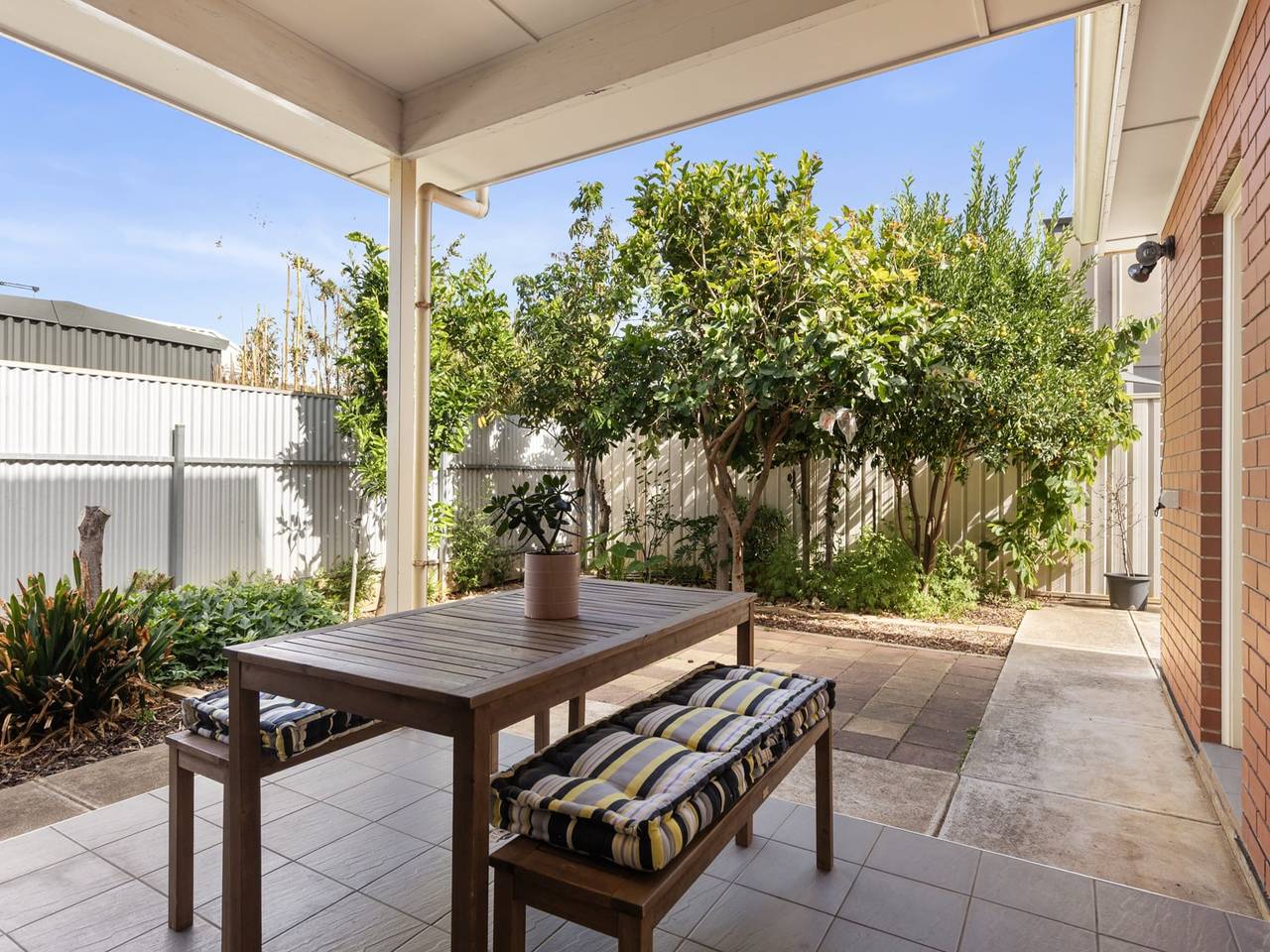 Ganze Wohnung, Familienfreundliches Haus mit 4 Schlafzimmern und Parkplatz in Adelaide, South Australia
