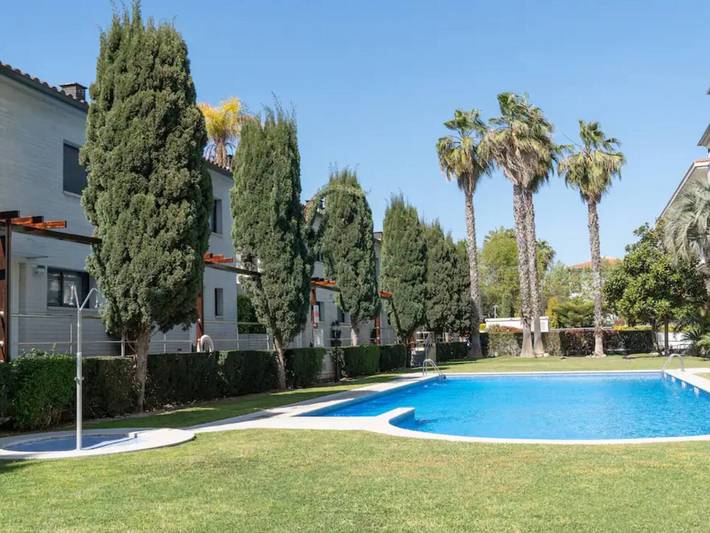 Casa de huéspedes para 6 personas, con Terraza además de Jardín y Piscina en Platja d'Aro
