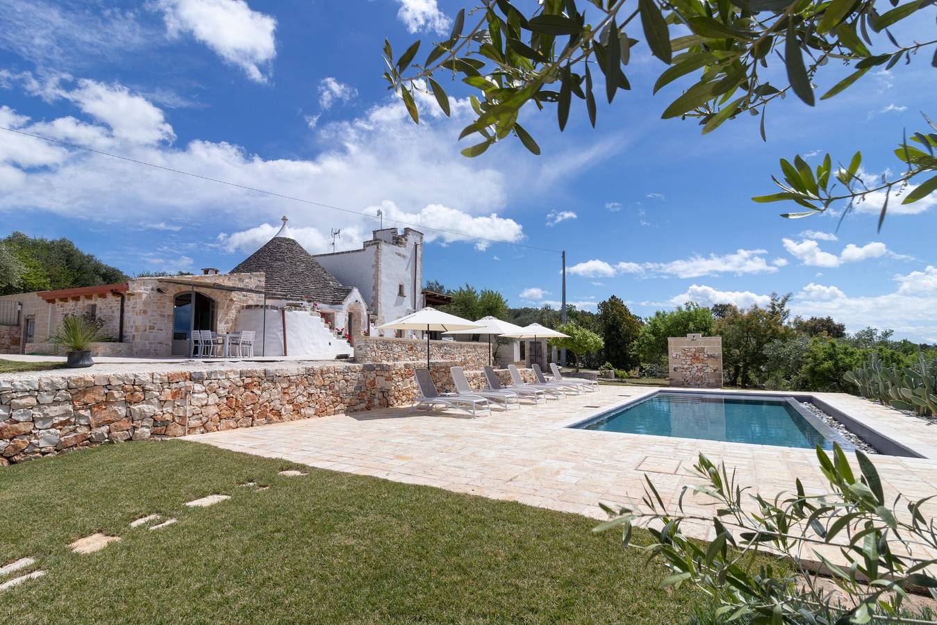 Villa Con Piscina per 6 Persone in Putignano, Valle D'Itria
