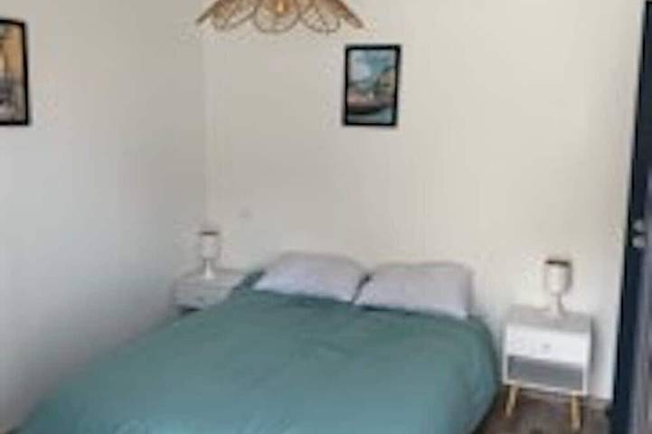New house with heated swimming pool for 8 to 10 people, quiet area in Vaux-sur-Mer, Côte de Beauté