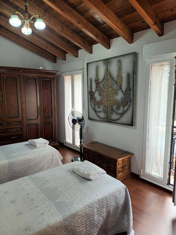 Location de vacances pour 4 personnes, avec vue et jardin, animaux acceptés à Padrón - 4