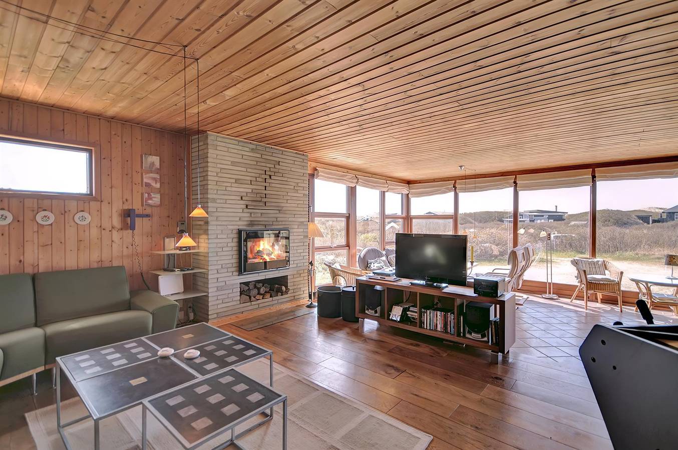 Stunning home in Saltum w/ 4 Bedrooms and Sauna in Blokhus, Jammerbugt