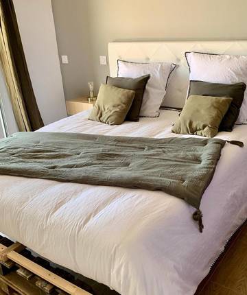 Chambre d’hôte pour 2 personnes, avec jardin et jacuzzi en Corse