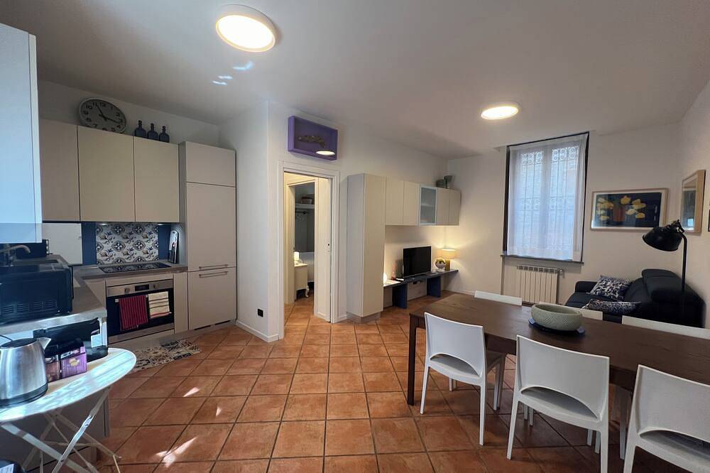 Entire apartment, Apartment Il glicine Cremona Centre in Cremona, Cremona Province
