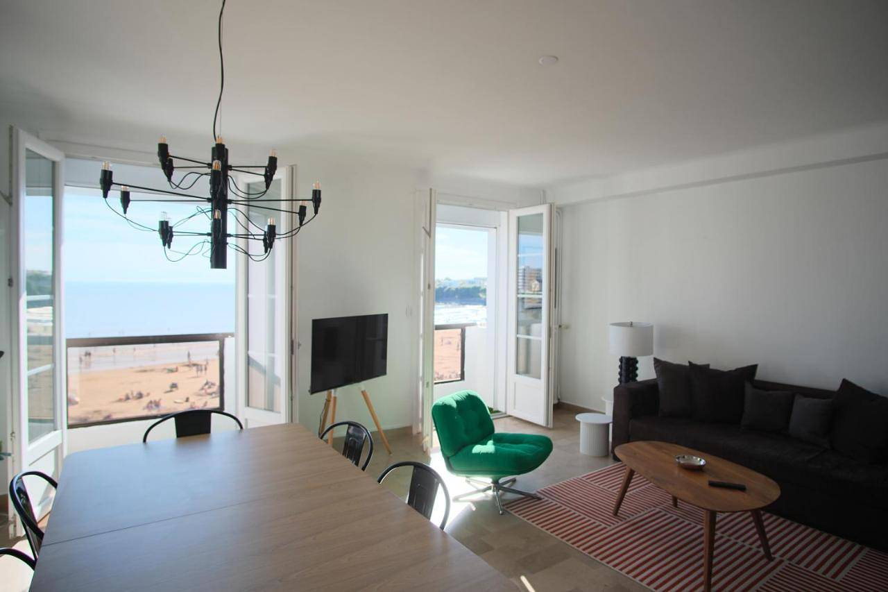 Appartement entier, Appartement avec balcons vue mer à Pontaillac in Pontaillac, Royan