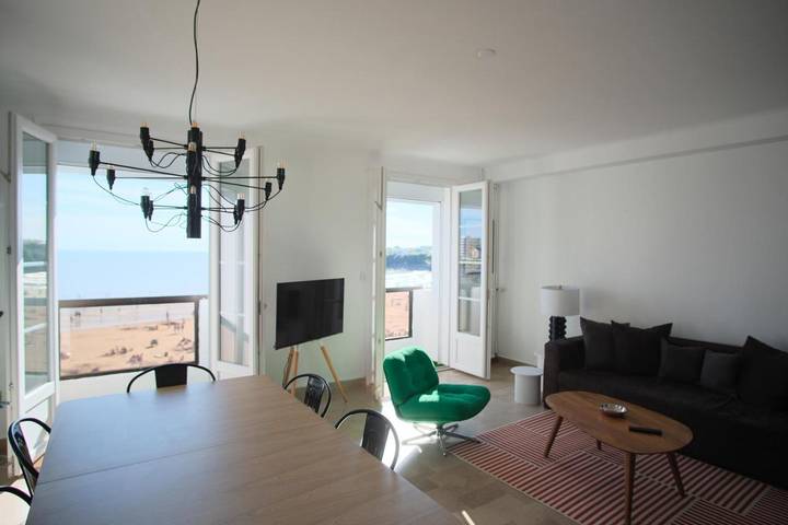 Gîte pour 6 personnes, avec balcon et vue, adapté aux familles dans Casino de Royan - 3