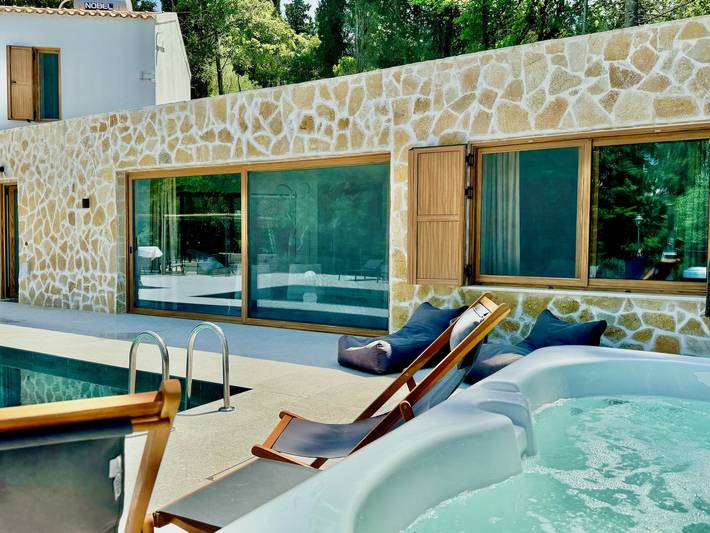 Villa für 10 Personen, mit Whirlpool und Garten in Griechenland - 2