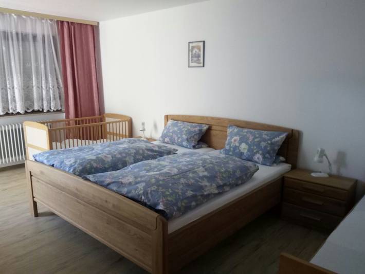 Sollingerhof Familie Hogger - Ferienwohnung Sollingerhof , 100m², 3 Schlafzimmer, 6 Personen, Terrasse in Teisendorf, Rupertiwinkel
