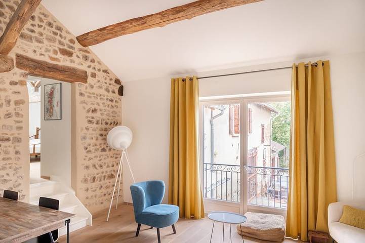 Gîte pour 5 personnes, avec jardin et terrasse à Régnié-Durette