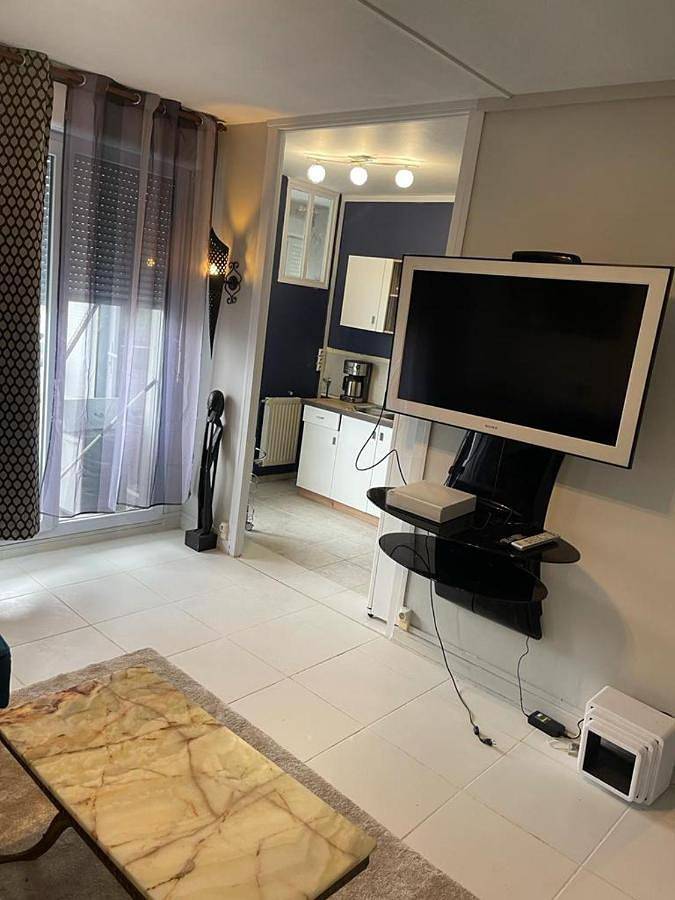 Appartement entier, A 2 pas de la gare in Chalon-sur-Saône, Région de Chalon-sur-Saône