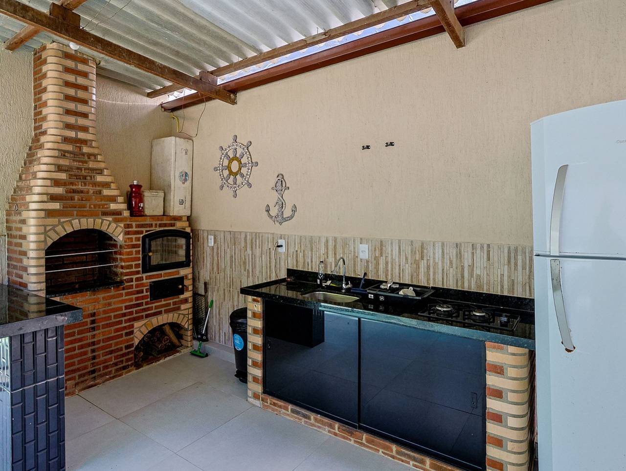 Casa Rodeada de Verde c Hidro e Churrasqueira in Maricá, Rio de Janeiro (state)