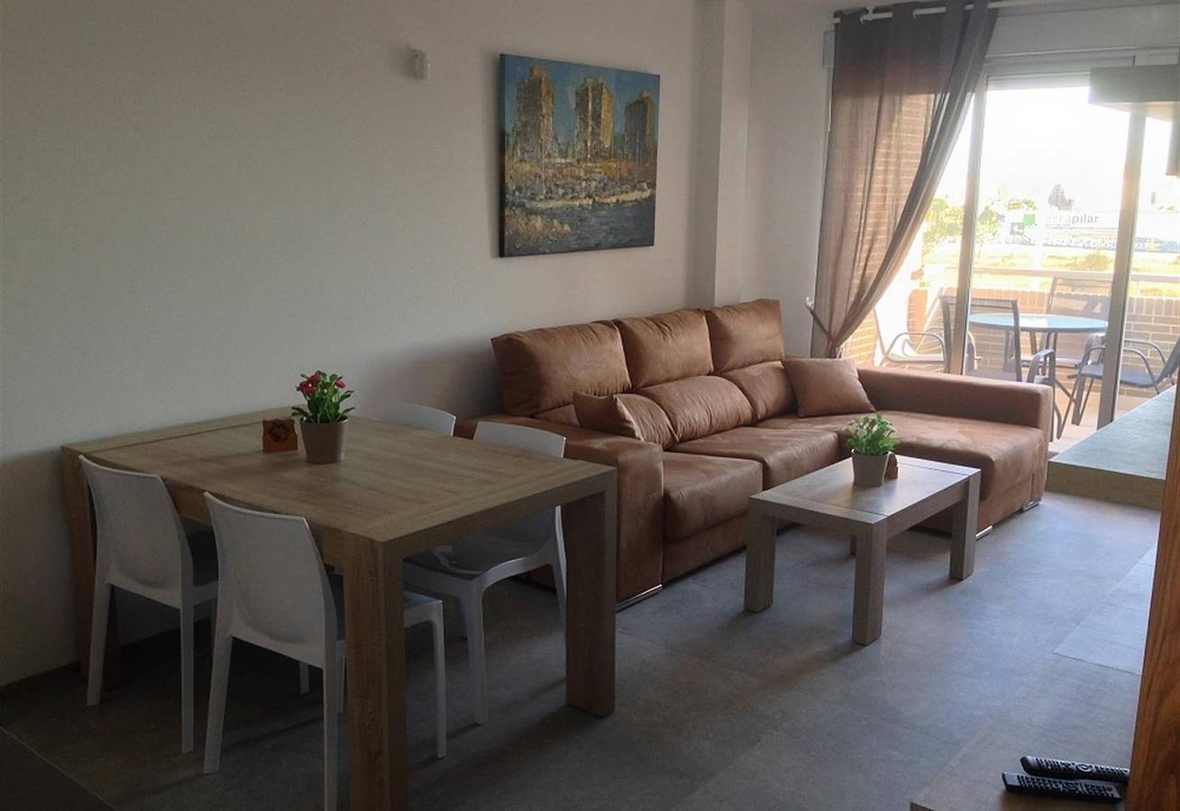 Entire apartment, "Fantastic apartment" with Pool, Whirlpool, Wi-Fi, A/C, Balcony & Terrace in Las Calas, Torrevieja