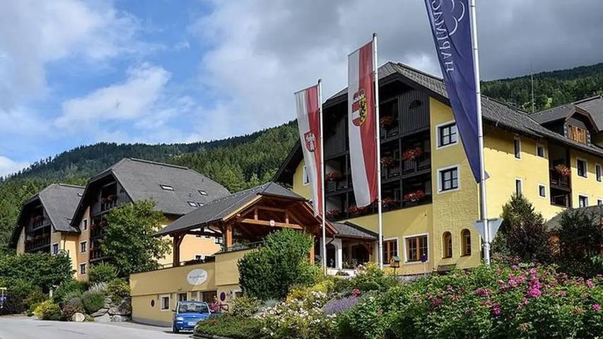 Ferienwohnung für 2 Personen, mit Pool und Sauna sowie Terrasse und Garten