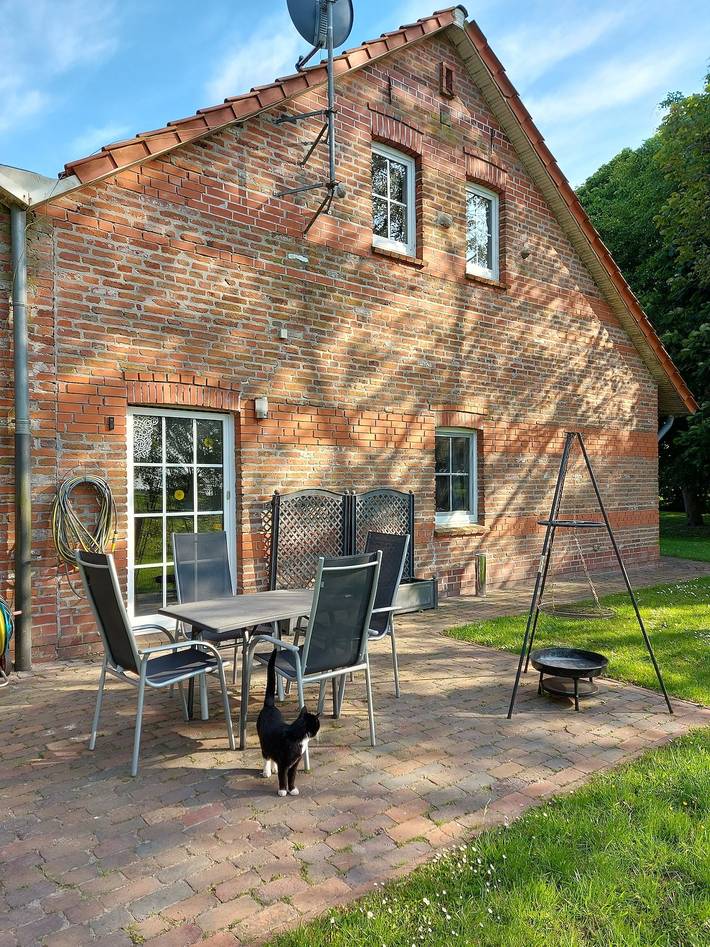 Ferienwohnung für 5 Personen, mit Garten und Sauna, mit Haustier in Ihlow