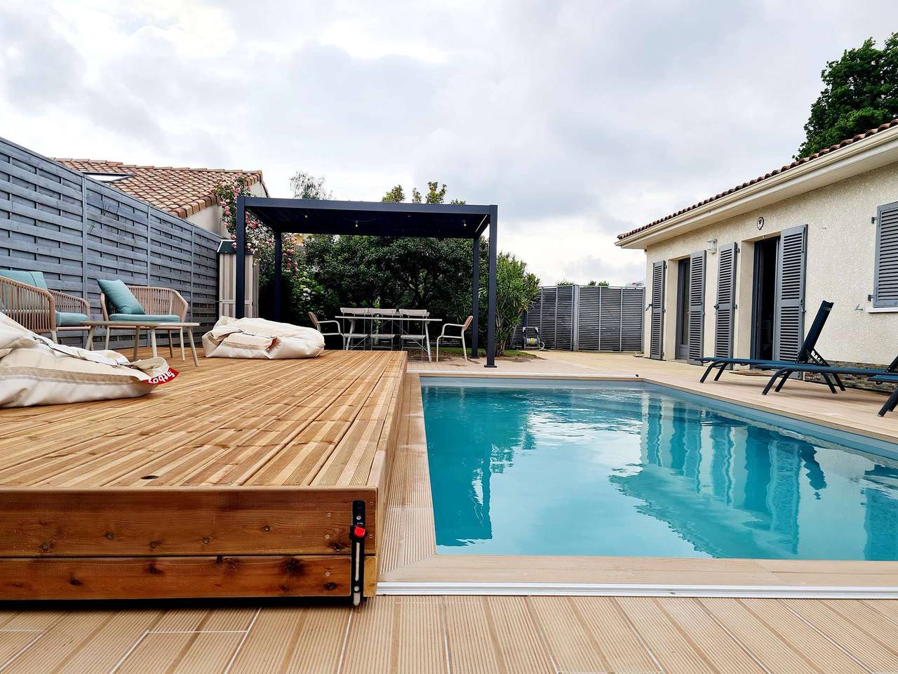 Appartement de vacances entier, Biscarrosse Bourg Villa avec piscine chauffée in Biscarrosse (bourg), Biscarrosse