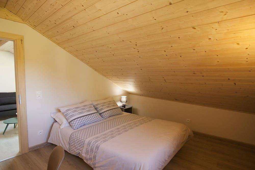 Apartamento entero, Entre El Lago Y Las Montañas: La Sambuy ★★★★ - Nuevo Para 2019 A 5 minutos del lago de Annecy in Faverges, Parque natural regional del Macizo de Bauges