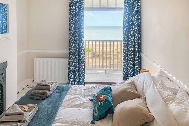 5 chambres à coucher à Westbrook, near Margate in Botany Bay, Kent