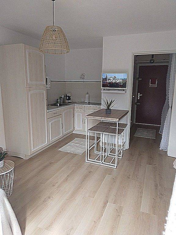 Appartement entier, Appartement Petit Mimosas à 300 m de la plage + garage fermé in Bormes-les-Mimosas, Parc national de Port-Cros