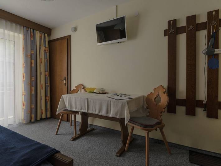 Ferienwohnung für 2 Personen, mit Balkon, kinderfreundlich in Nesselwängle - 3