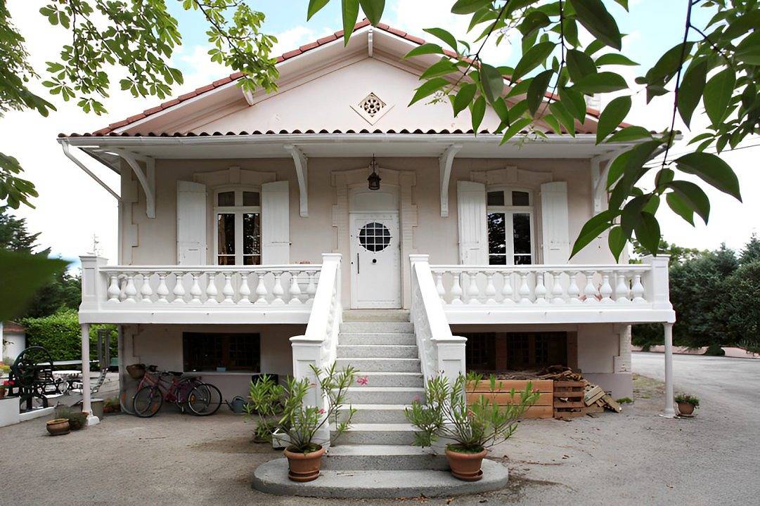Chambres d'hôtes Plein Ciel - Chambre 2 : Annexe in Castres, Région de Castres