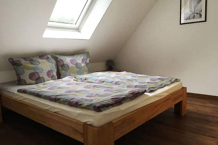 Ferienwohnung für 4 Personen, mit Balkon und Garten in Mahlzow - 2