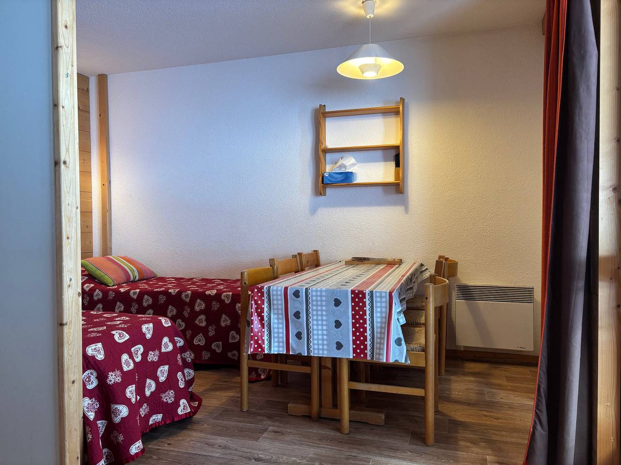 Estudio entero, Estudio acogedor 4/5 pers. en Montchavin, cerca de pistas con parking in La Plagne, Bellentre