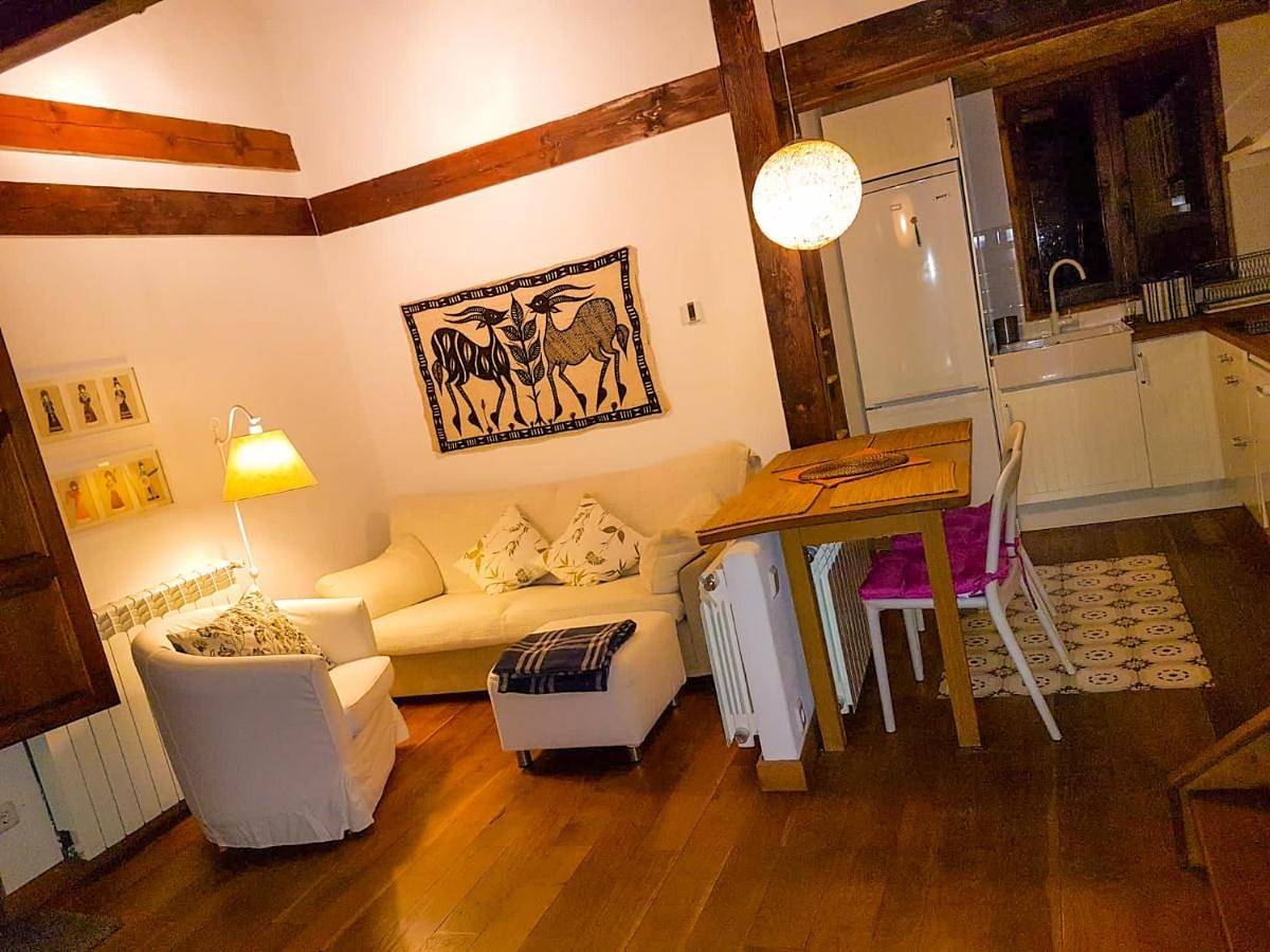 Two-Bedroom House in Merindad de Sotoscueva, Cordillera Cantábrica