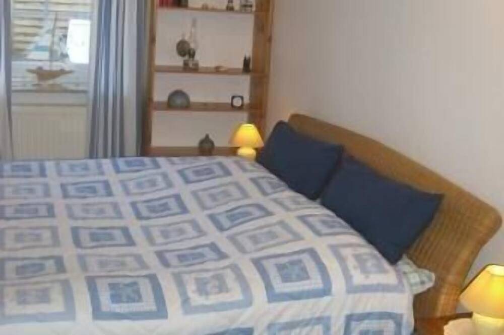 Ganze Wohnung, Tine's Ferienwohnung in Husum, Nordfriesland