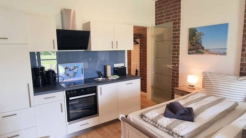 Ferienwohnung für 2 Personen, mit Balkon und Garten in Hohen Wieschendorf - 3