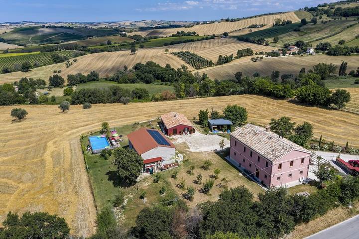 Ferienhaus für 6 Personen, mit Ausblick und Garten in Italien - 2