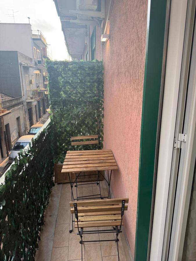 Double Room with Balcony in Misterbianco, Catania e dintorni