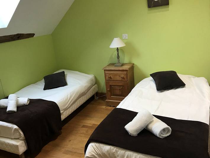 Gîte pour 6 personnes, avec terrasse et jardin, animaux acceptés à Saint-Fargeau - 3