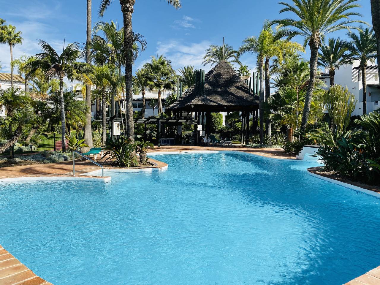 2 - Townhouse close to the beach in Riviera Del Sol in Triangulo de Costalita, Estepona