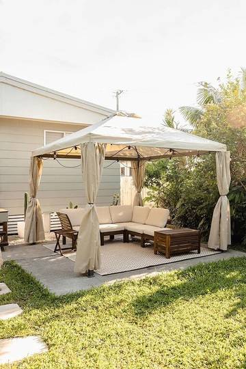 Holiday Home for 6 People in Moffat Beach, Sunshine Coast, Photo 4