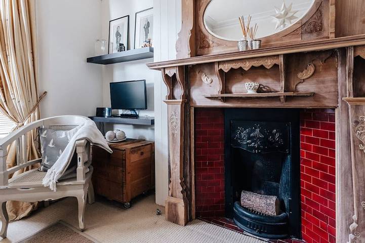 Appartement entier, Rustic Revived Victorian Seaside Retreat in Bournemouth, Angleterre du Sud-Ouest
