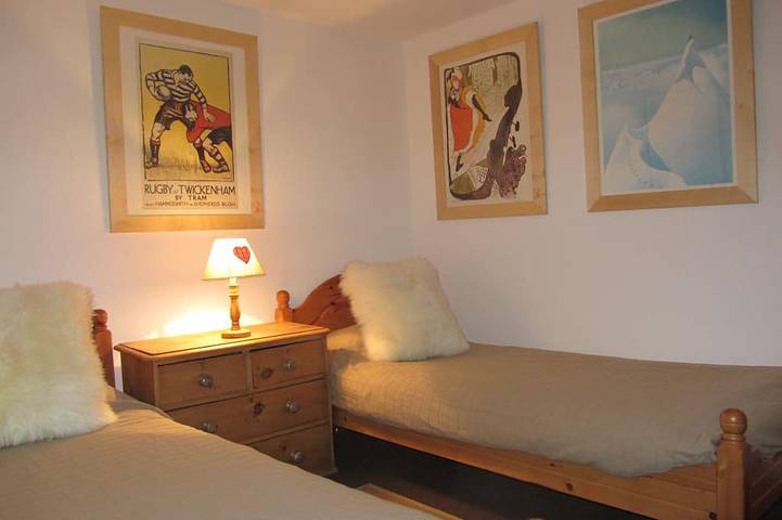 Gîte pour 6 personnes, avec jardin ainsi que balcon et piscine à Ayent - 4