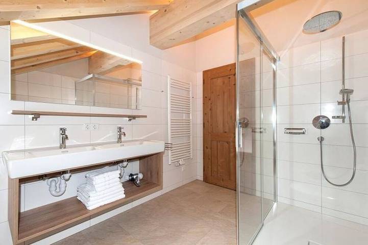 Hütte für 9 Personen, mit Balkon in Schröcken - 4