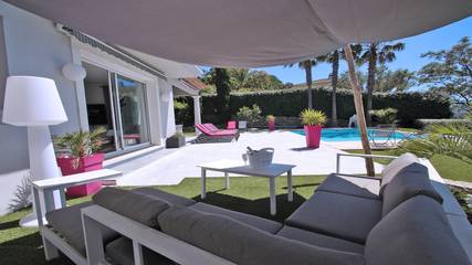 Holiday Letting for 10 People in La Nartelle, Sainte-Maxime, Photo 3