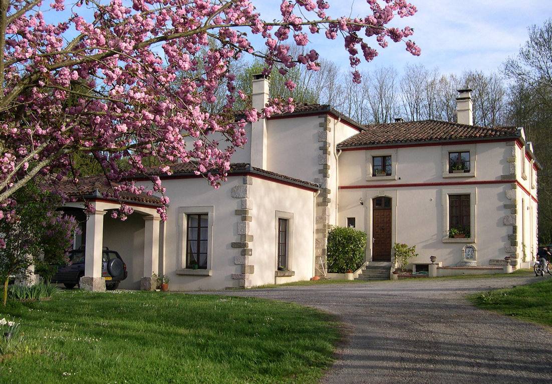 Appartement entier, Gîte Arget avec piscine in Foix, Ariège
