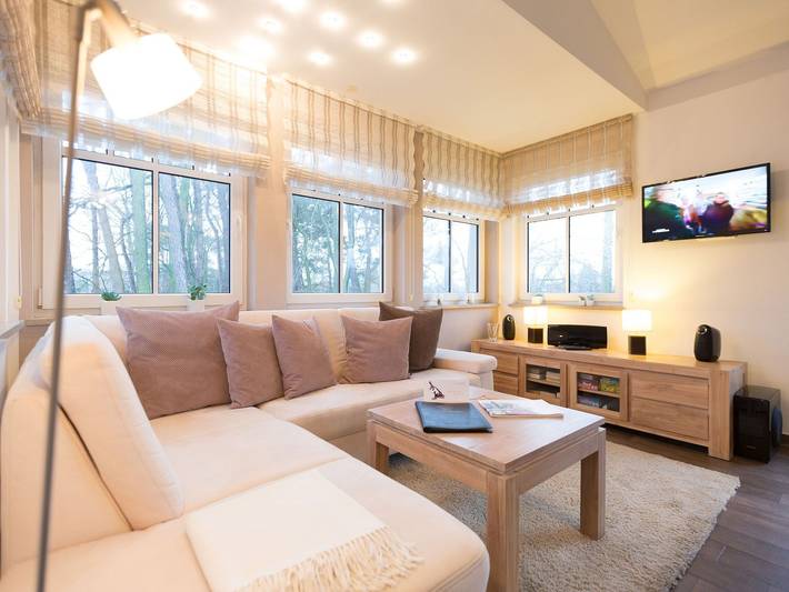 Ferienwohnung für 3 Personen, mit Balkon und Terrasse sowie Seeblick