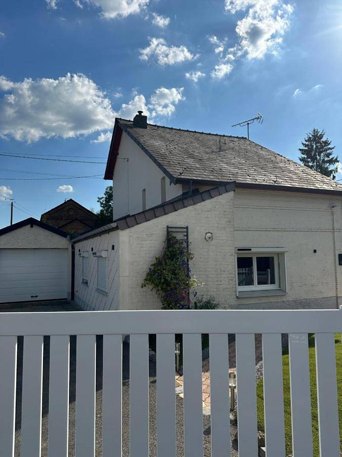 Location de vacances pour 6 personnes, avec terrasse et jardin à Solre-le-Château - 3