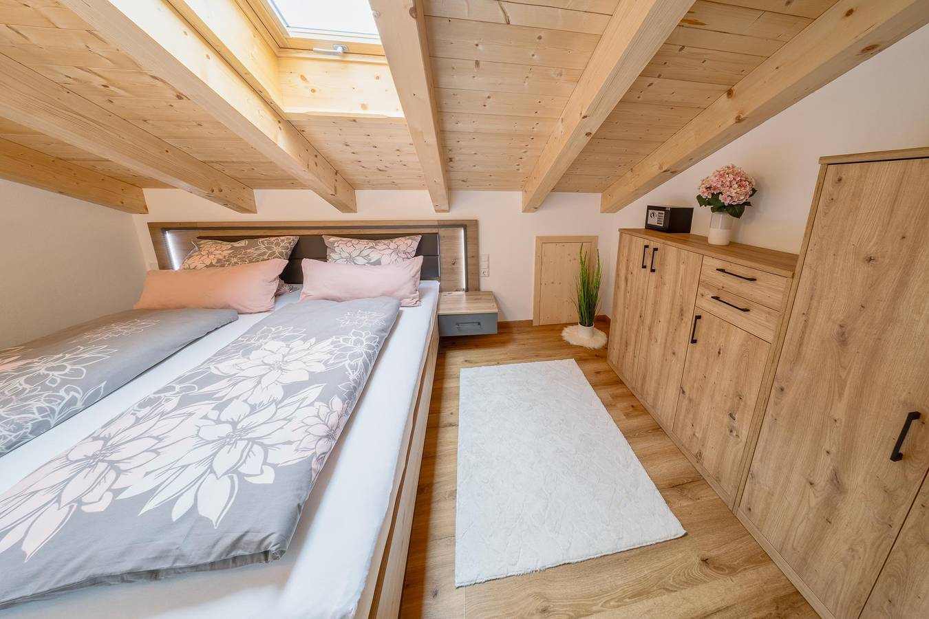 Ganze Ferienwohnung, Ferienwohnung mit Bergblick in Wallgau, Walchensee