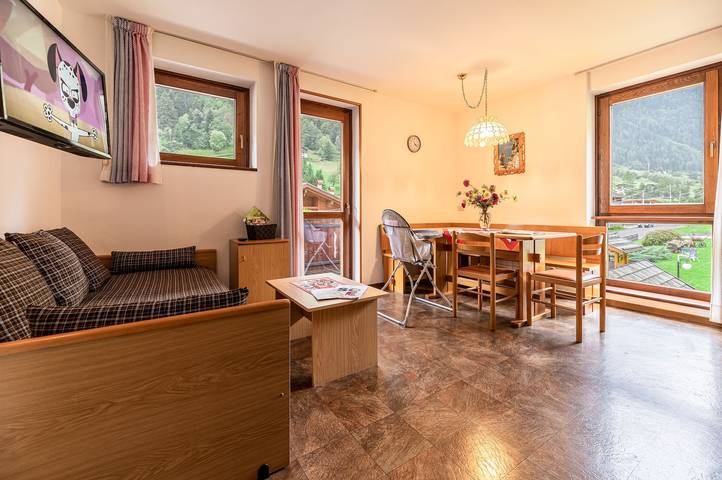 Gîte pour 6 personnes, avec jardin et balcon à Rabbi - 3