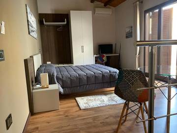 Maison d’hôte pour 3 personnes, avec balcon à Gela