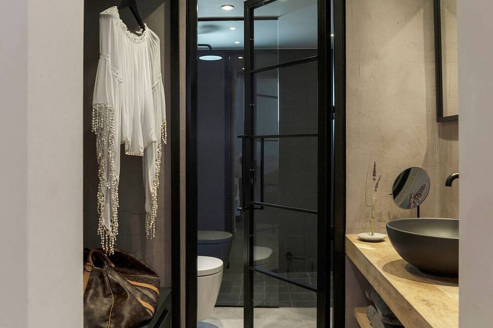 Luxury Crete Hotel | Seafront Bungalow | Seafront Location | Spacious in North Crete