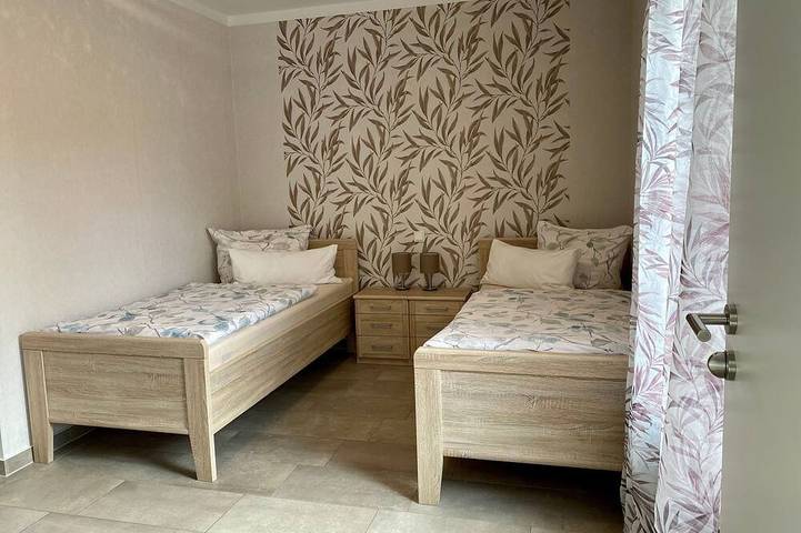 Ferienhaus für 3 Personen, mit Terrasse und Garten in der Lausitz - 2