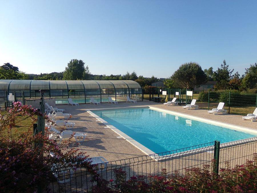 Les Hameaux de Miel - Chalet 2 personnes - 2 personnes in Beynat, Région de Brive-la-Gaillarde