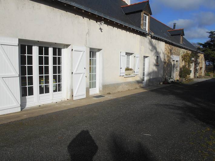 Gîte pour 6 personnes, avec terrasse et jardin à Saint-Augustin-des-Bois